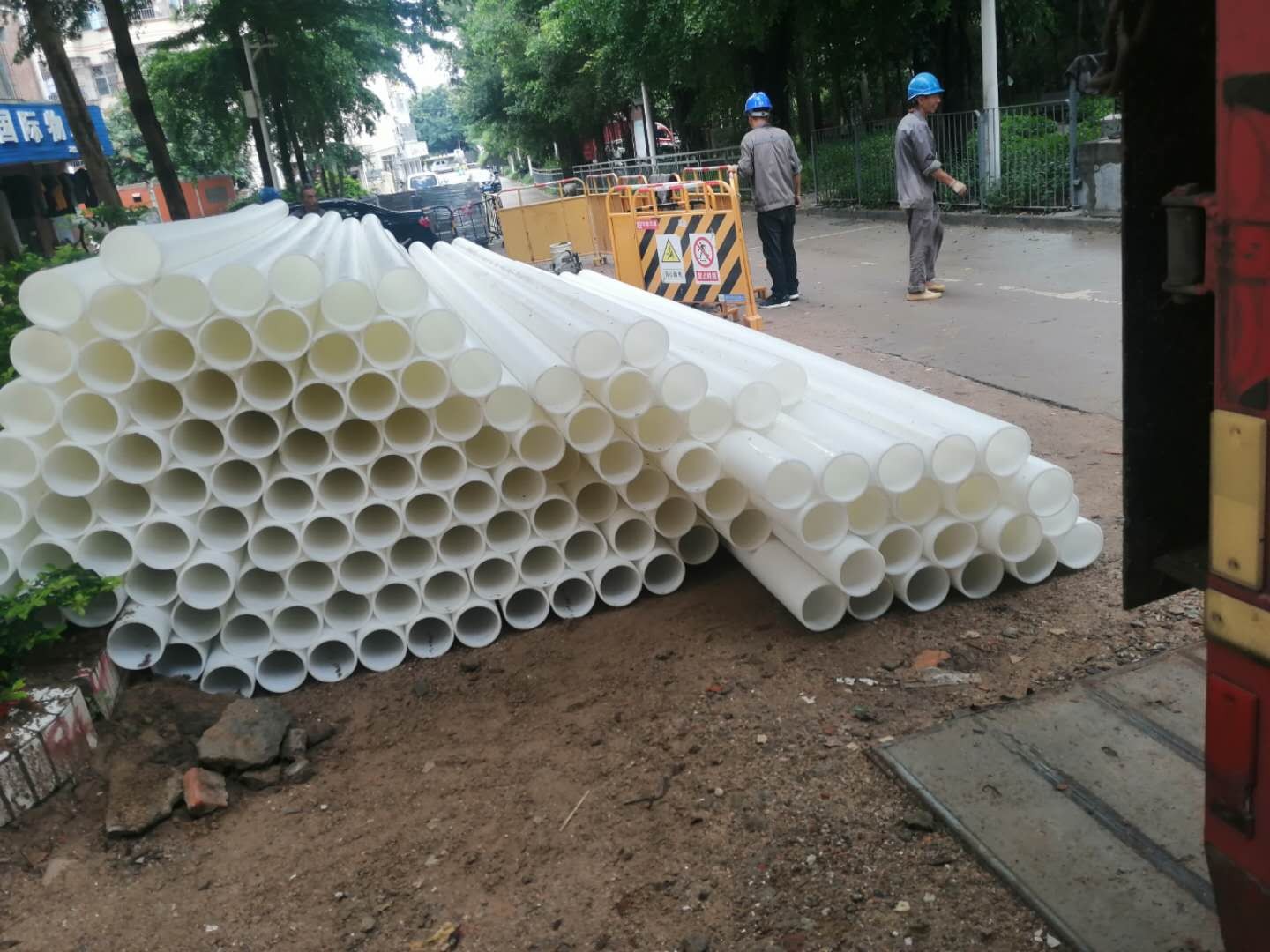 PE電纜管施工中